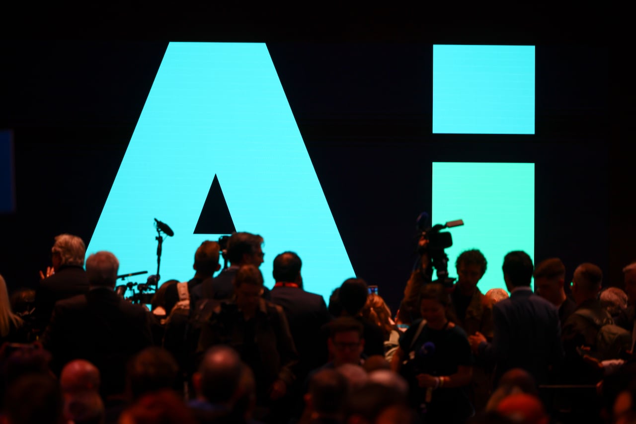 Las oportunidades y desafíos que supone la inteligencia artificial (IA) es el tema del nuevo foro organizado en el marco de la alianza entre GFR Media y la Agencia EFE, que se celebra este próximo miércoles, 20 de mayo, en Puerto Rico. EFE/ Hannibal Hanschke/ ARCHIVO