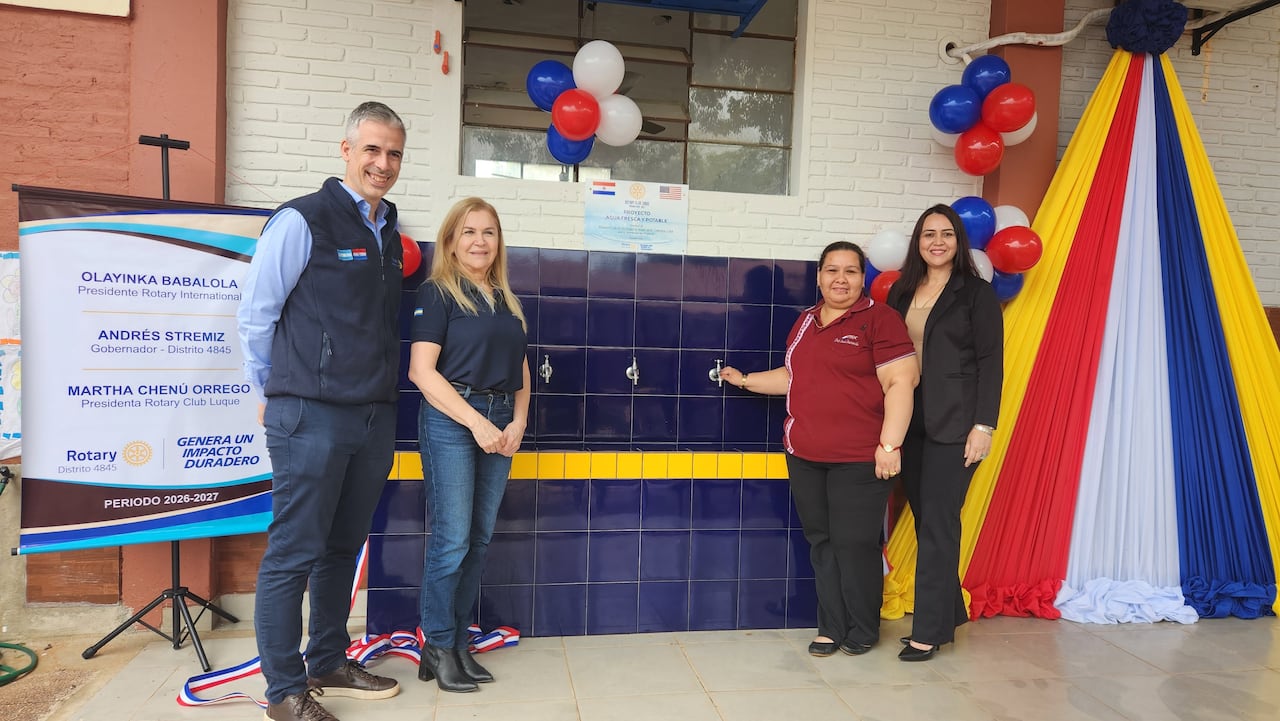 La inauguración de los bebederos en escuelas refleja cómo la gestión y el compromiso de la sociedad civil mejoran la calidad de vida de la comunidad.