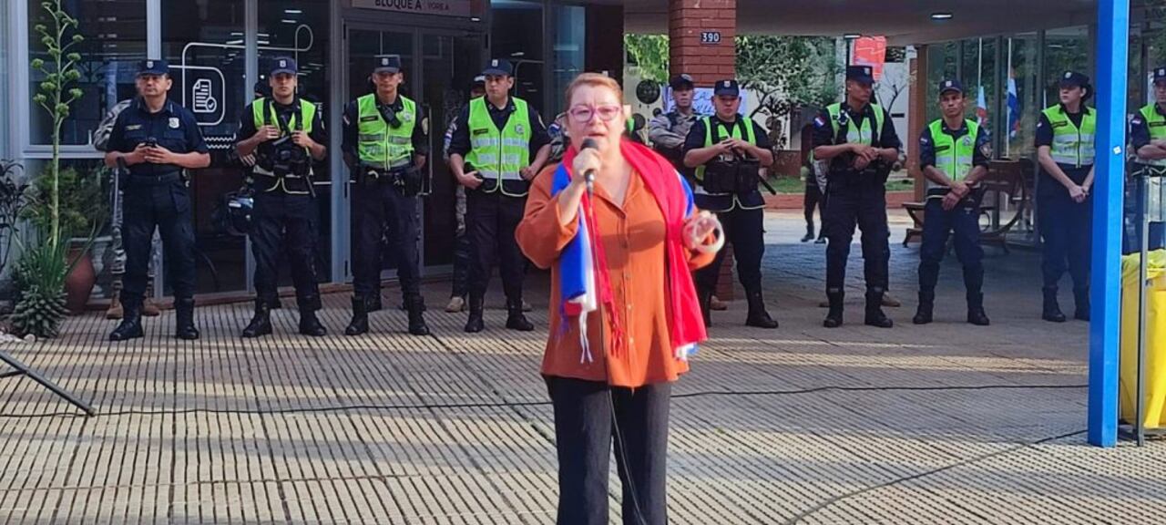 Perla Riveros, activista de la Contraloría Ciudadana de Encarnación, impulsora de la autoconvocatoria.