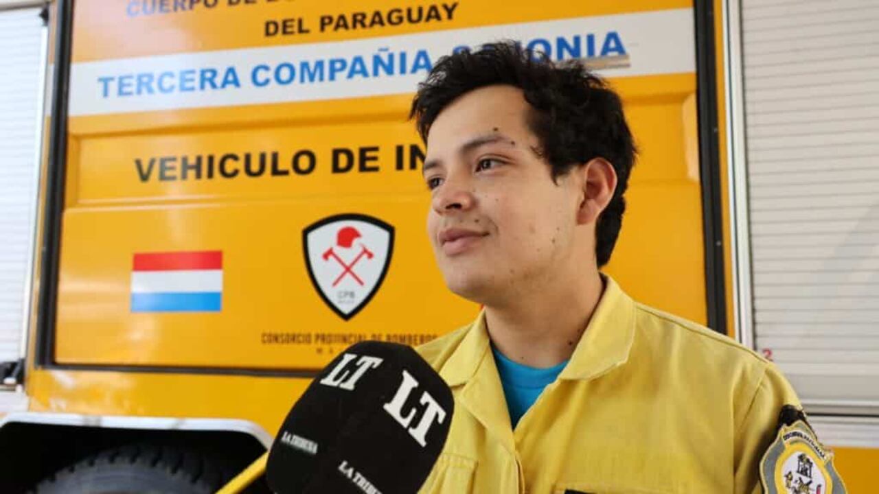 El teniente Renso Jara, encargado de la coloniade vacaciones, se mostró muy contento dehaber llenado el cupo de inscritos.