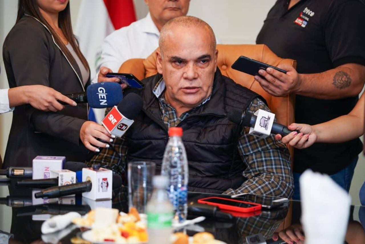 "El presidente de la Cámara de Diputados tiene la jerarquía suficiente. Él representa al Congreso de la Nación, no es un representante cualquiera", afirmó Núñez.