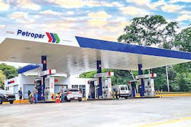 Petropar aplica leve incremento en los precios de combustibles