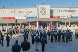 Director de Institutos Penales lamenta la falta de inhibidores de señal y expone hacinamiento