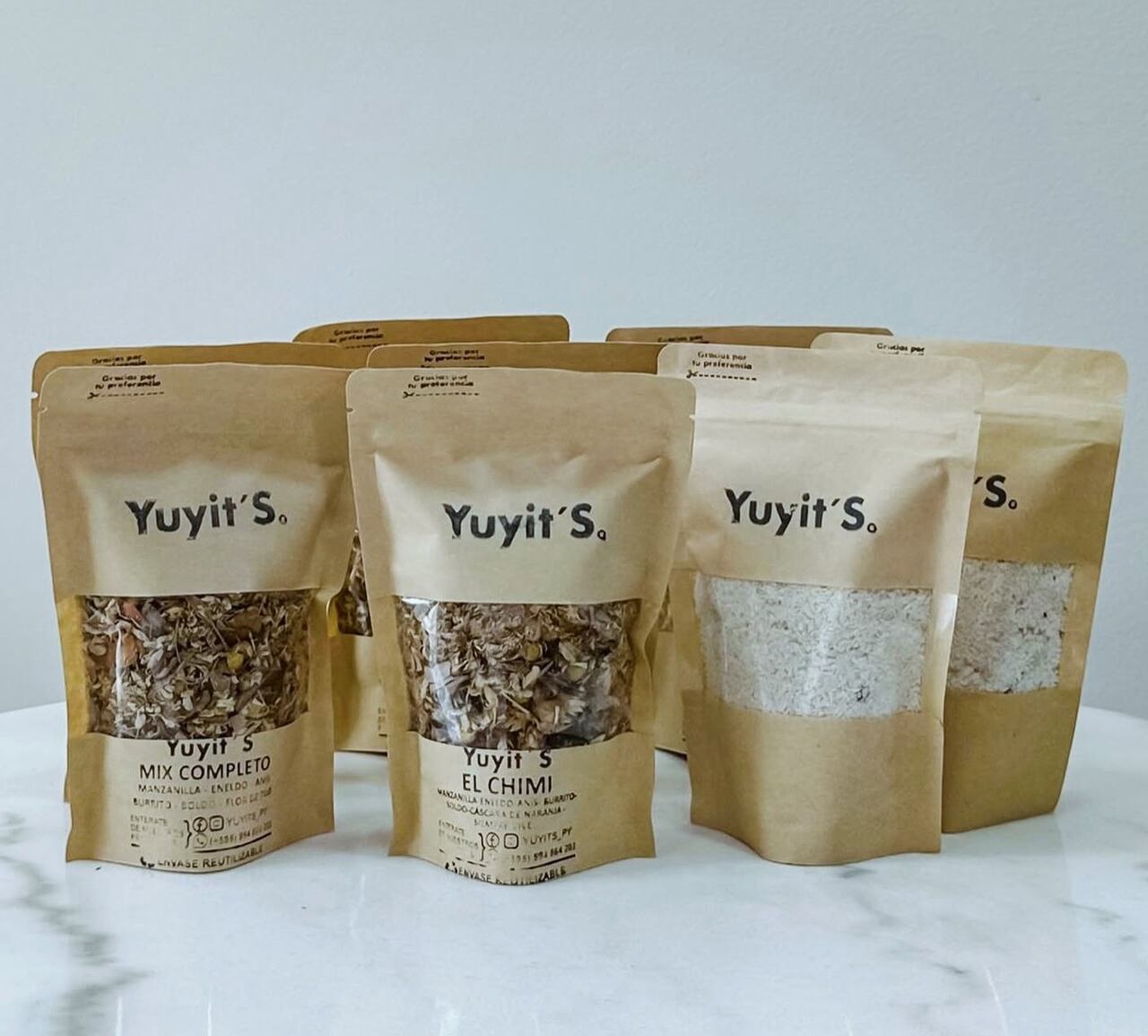 Con un packaging cuidadosamente diseñado, las presentaciones de los productos de Yuyit’s se han convertido en la opción perfecta tanto para el consumo diario como para un regalo especial.