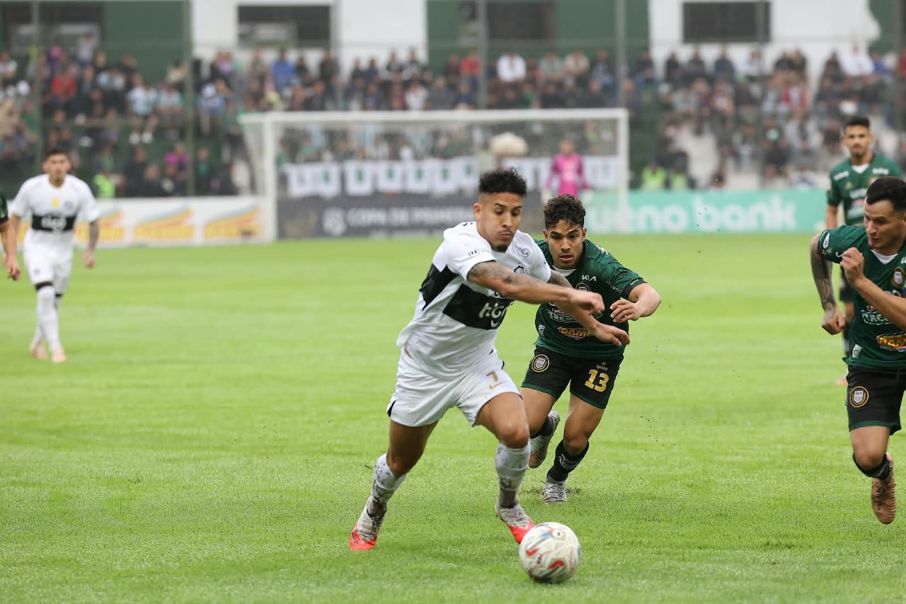 Fernando Cardozo, de lo más interesante en Olimpia, en cuanto a rendimiento.