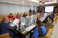 El Senado instala mesa de diálogo y convoca a gremios y al Ejecutivo