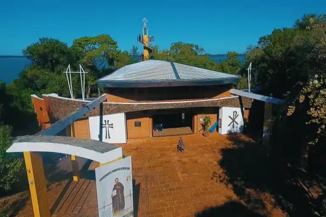 Las autoridades resaltaron que estas obras forman parte de una estrategia integral para dinamizar el turismo en Itapúa.