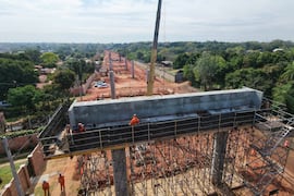 Autopista elevada de Luque llega a 100 pilotes, completando 43% de fundaciones