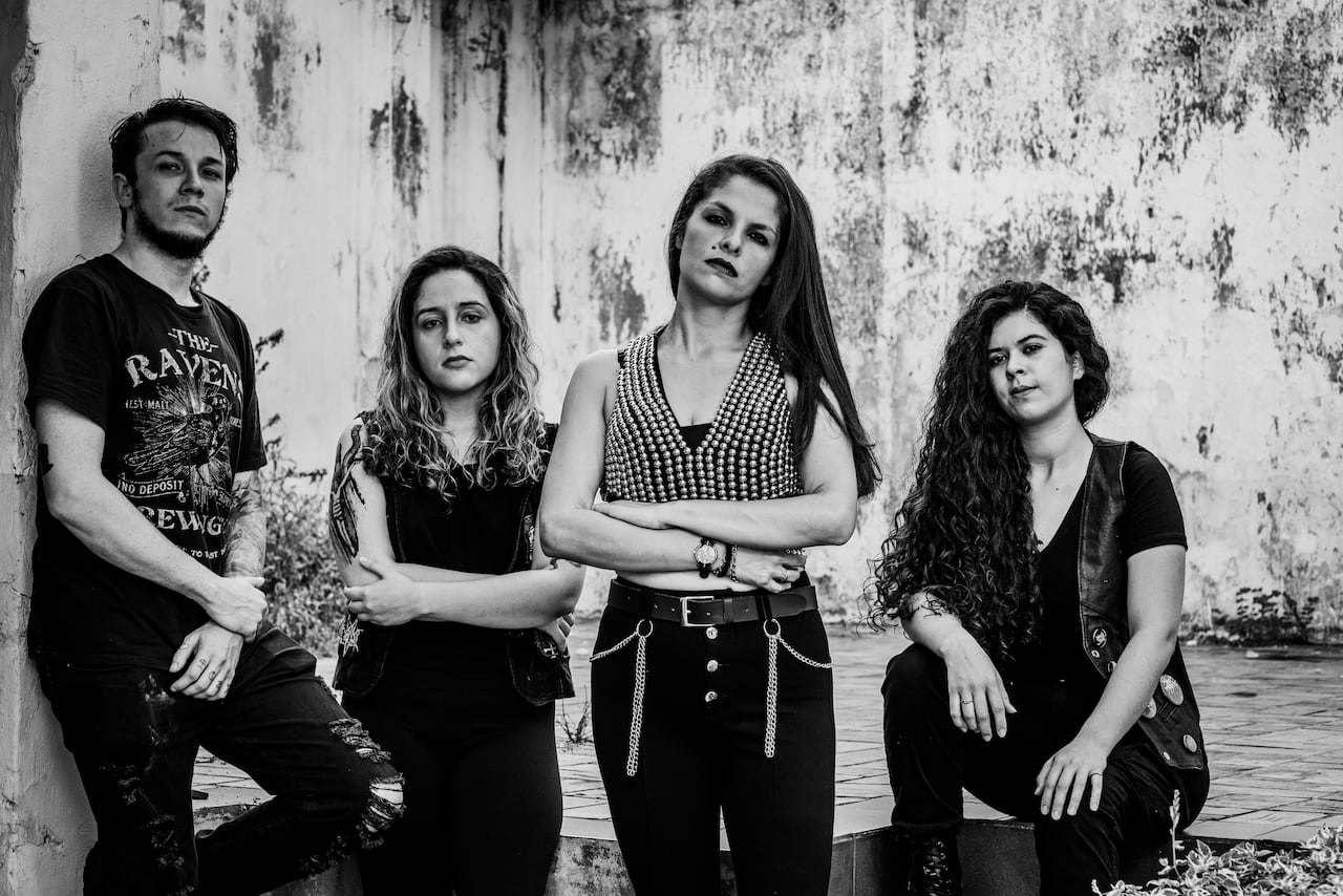 Bruja Maldita es una agrupación con mayoría femenina que se presentará también en el Metal Feria Fest.