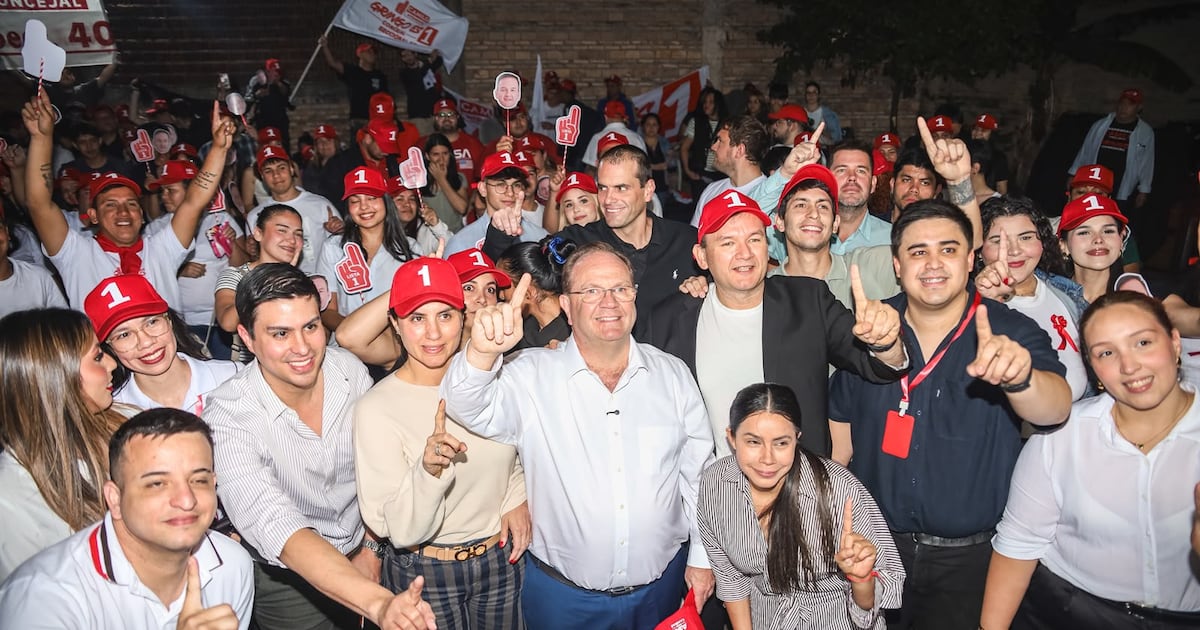 Camilo Pérez refuerza su liderazgo y busca aumentar la diferencia