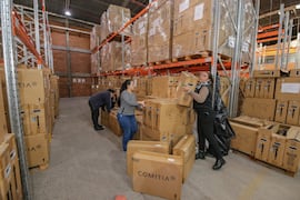 Justicia Electoral envía máquinas al extranjero y refuerza la seguridad
