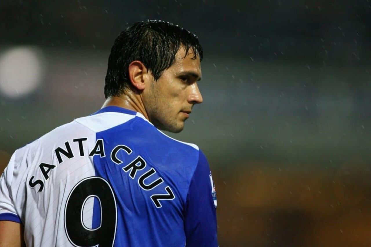 Roque con la camiseta del Blackburn.