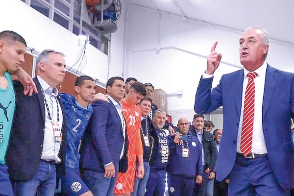 Prevalece la polifuncionalidad en la plantilla albirroja mundialista