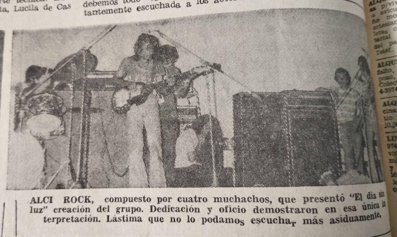 Publicación de LA TRIBUNA, sobre el festival de Rock en el Quinta Avenida.