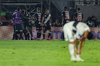 Olimpia lanzó un misil de entrada pero Vasco golpeo duro y lo tumbó
