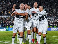 Doblete copero ante brasileños genera más ilusión en la Albirroja