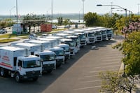 Municipalidad de Asunción suma 11 nuevos camiones para recolección de basura