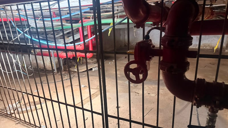 En el IPS investigan cómo una persona ingresó a un área restringida para provocar un principio de incendio.