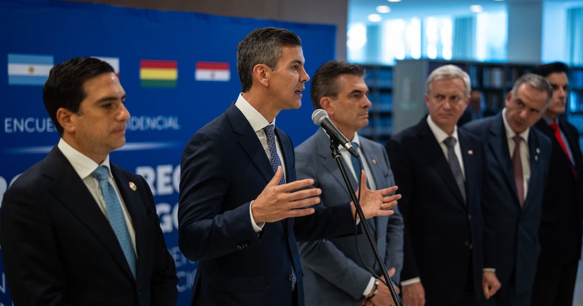 Peña y países de la región establecen plan contra el crimen transnacional