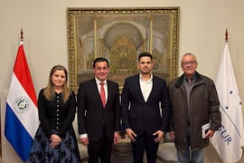 Avanza plan con Argentina para modernizar la hidrovía