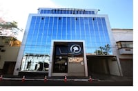 Presionan a Contrataciones por impresión de materiales del MEC