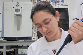 Mujeres en la ciencia: el valor de la flora nativa para la salud pública en Paraguay