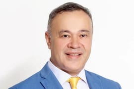 Blasco propone cortar privilegios y cambiar el sistema municipal