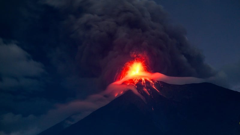 Volcán de Fuego, ubicado a unos 65 kilómetros de Ciudad de Guatemala, capital. Decenas de familias fueron evacuadas.