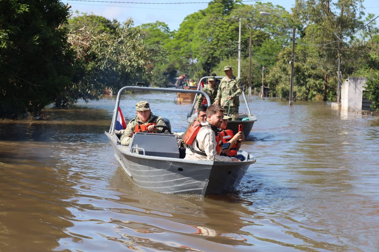 El nivel del río Paraná alcanzó la cota de 6,40 metros en Ayolas.