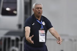 Histórico exfutbolista analiza el juego de la albirroja contra Turquía