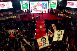 Camilo Pérez lanza su campaña con respaldo de la dirigencia colorada en Asunción