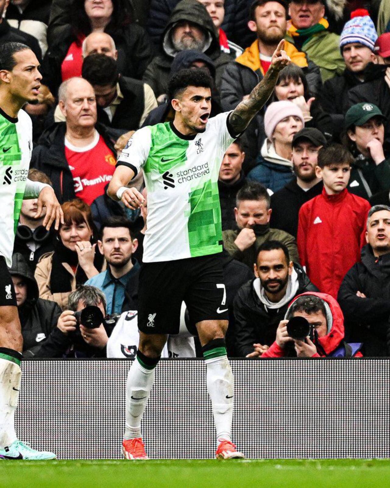 Lucho Diaz festejando su golFoto: Liverpool