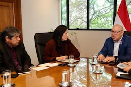 MEF y MOPC coordinan pagos y revisan el estado de la deuda con el sector de la construcción