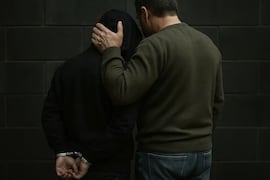 Encubrimiento parental: Padres encubren crímenes de sus hijos por miedo a perderlos
