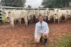 Ana Cabañas, la veterinaria que rompe estereotipos en el sector ganadero nacional