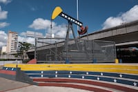 De la United Fruit al petróleo venezolano