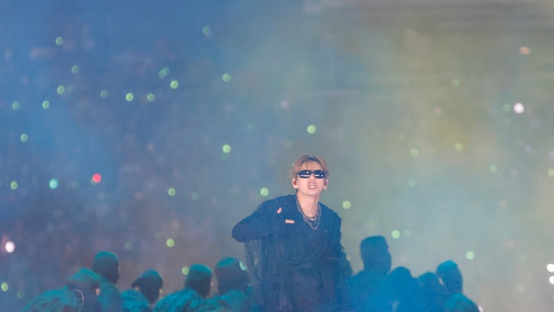 El cantante V, durante el concierto de la bandaf K-pop de BTS en el MetLife Stadium, East Rutherford, New Jersey.