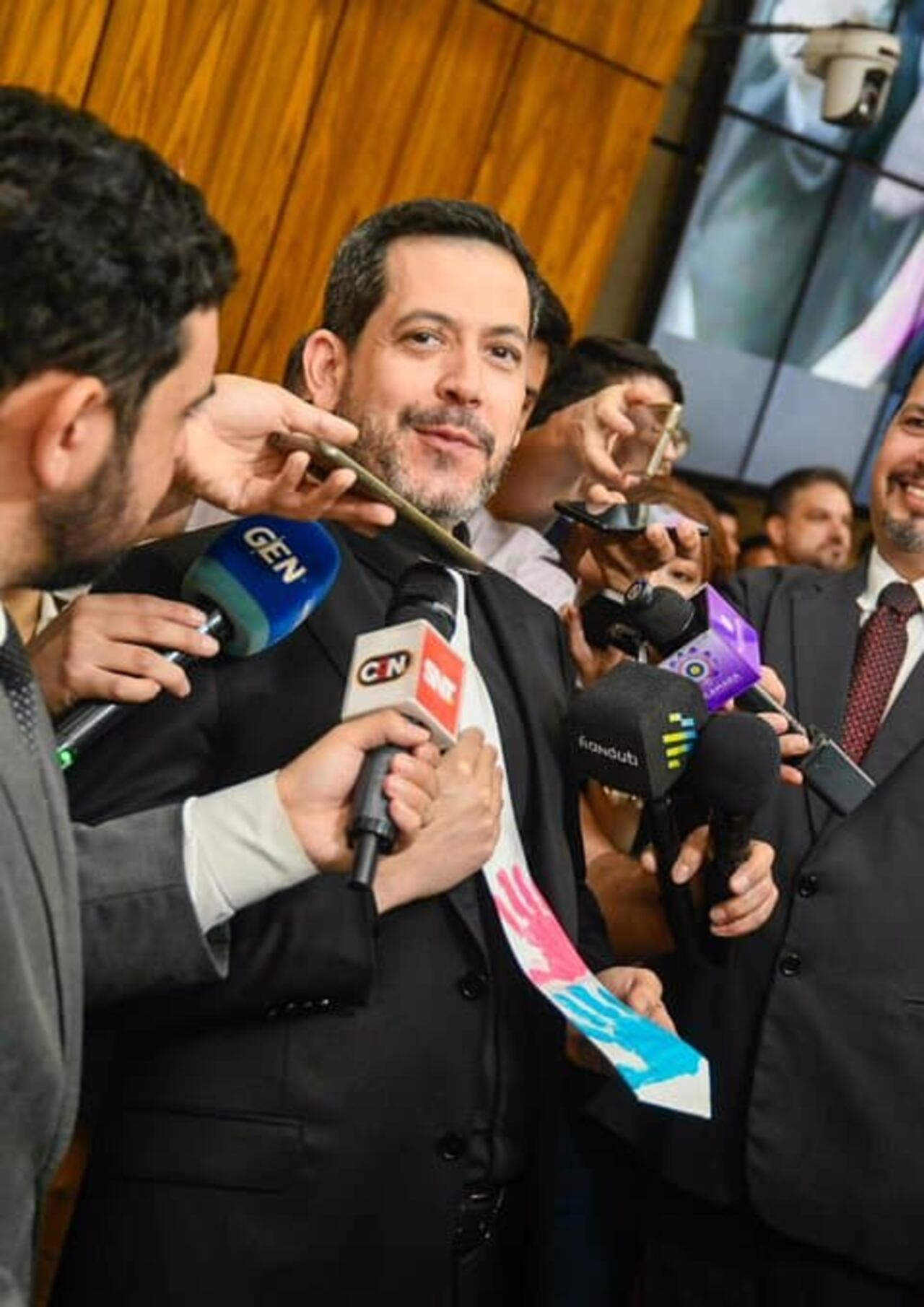 Por su parte, el presidente deDiputados,Raúl Latorre, prometió acompañar el proceso legislativo. “Vamos a ejercer toda nuestra fuerza y capacidades para que se haga justicia con Mafe y para mejorar la reacción del Estado ante estas situaciones”, indicó.