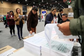 Colombia cierra fronteras para garantizar la transparencia del balotaje