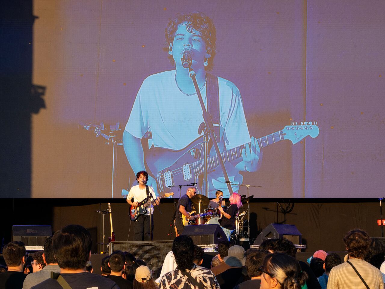 Los Ollies, una banda que sigue creciendo en la escena paraguaya.