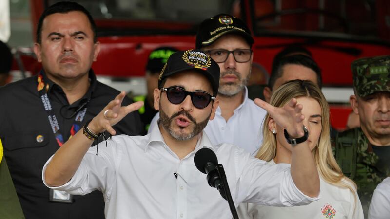 El presidente de Colombia, Abelardo de la Espriella, habla durante una rueda de prensa en Pereira (Colombia).