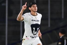 Robert Morales aplicó su garra guaraní con un gol para Pumas de la UNAM