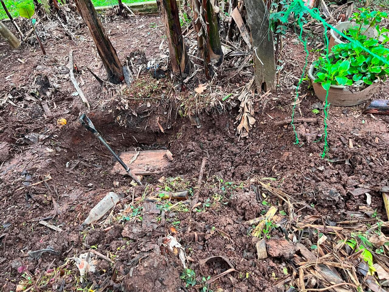 El pozo donde fueron encontrados los restos de la niña.