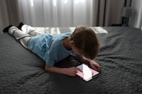 Alertan que el mal uso de la IA puede afectar a niños en Paraguay