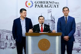 Ejecutivo deroga decretos y apuesta a la sostenibilidad eléctrica