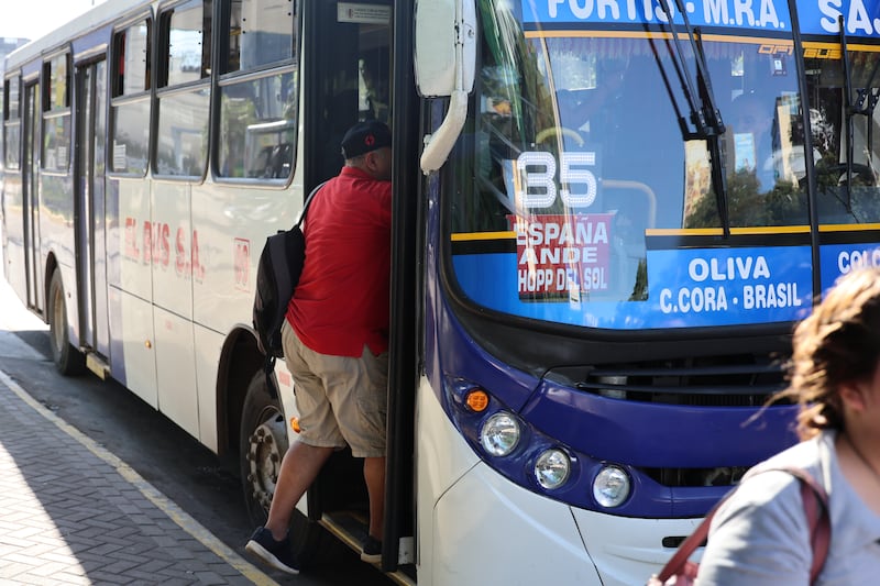 Muy pocos son los usuarios del transporte público que se atreven a reclamar su conducta
temeraria a los conductores de buses.