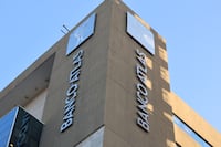 Testigos hunden más a banco Atlas en proceso por lavado de dinero