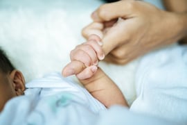 Rescatan a recién nacido y detienen a dos mujeres por presunta trata en CDE