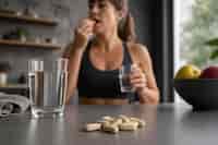 Vitaminas sin receta ni diagnóstico previo pueden ser dañinas, advierten