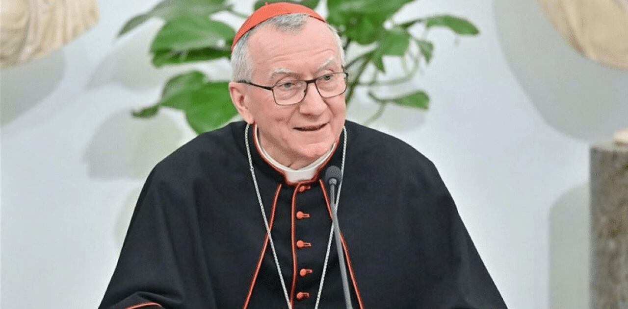 Con 70 años y una amplia experiencia en la diplomacia vaticana, ha sido uno de los principales colaboradores de Francisco.